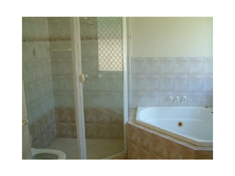 43 Tranquility Cct, Oyster Cove QLD 4212