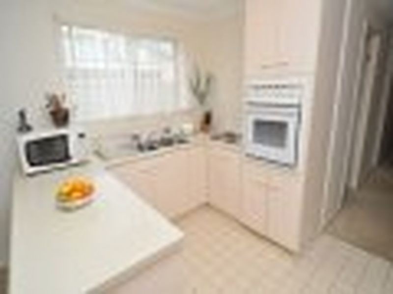 21 River Oak Drive, Helensvale QLD 4212
