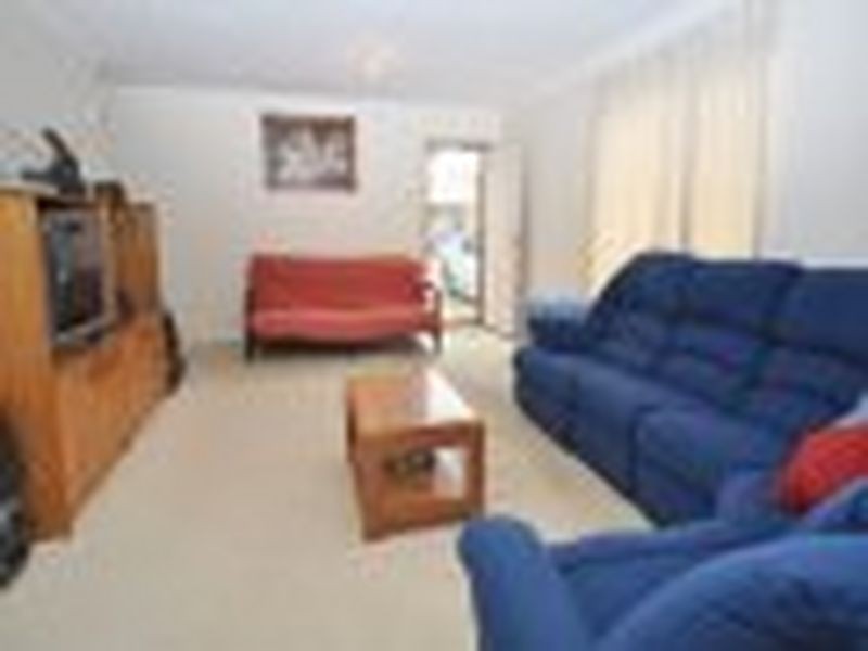 21 River Oak Drive, Helensvale QLD 4212
