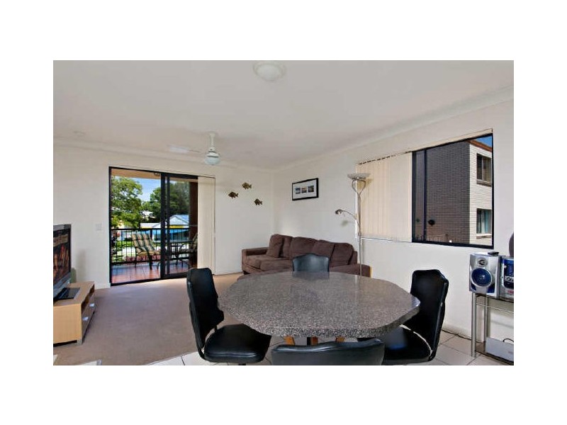 4/5 Loder St, Biggera Waters QLD 4216