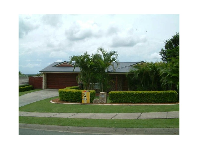 15 Pineview Dr, Oxenford QLD 4210