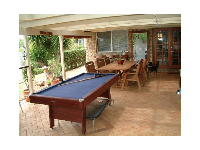 15 Pineview Dr, Oxenford QLD 4210