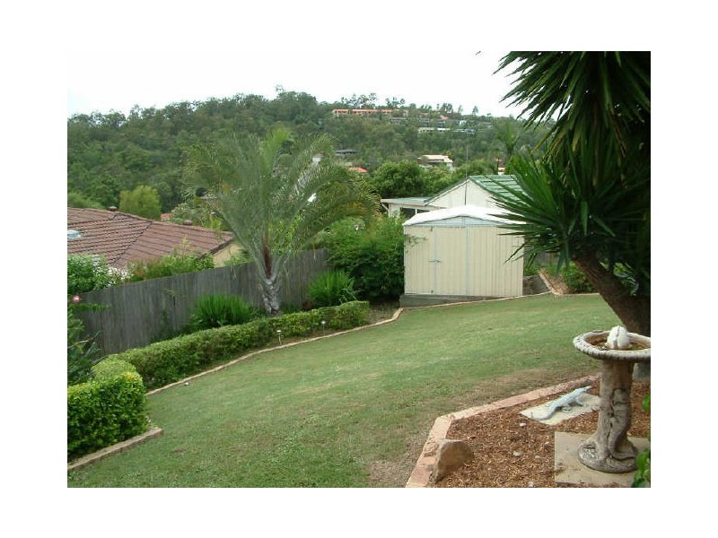 15 Pineview Dr, Oxenford QLD 4210