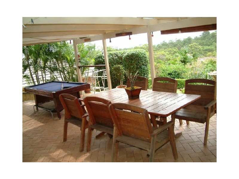 15 Pineview Dr, Oxenford QLD 4210