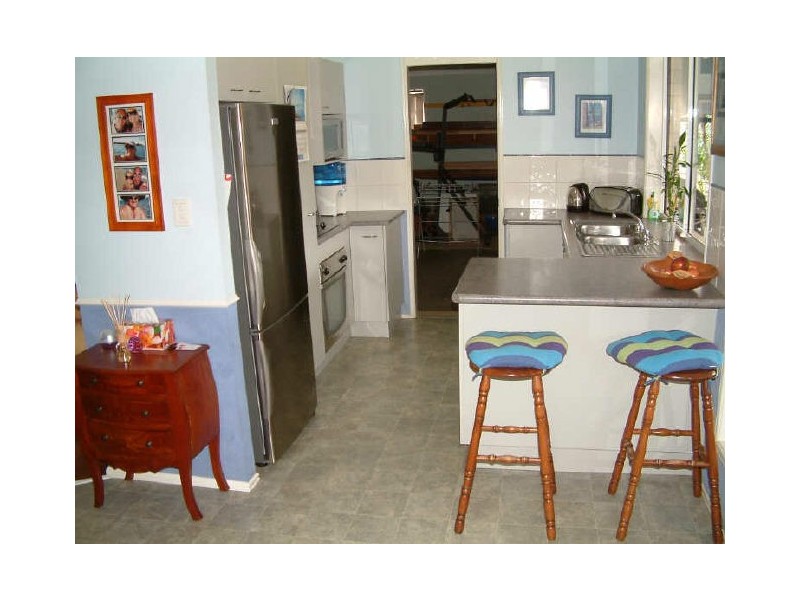 15 Pineview Dr, Oxenford QLD 4210