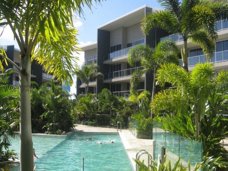 Activa Cr, Hope Island QLD 4212