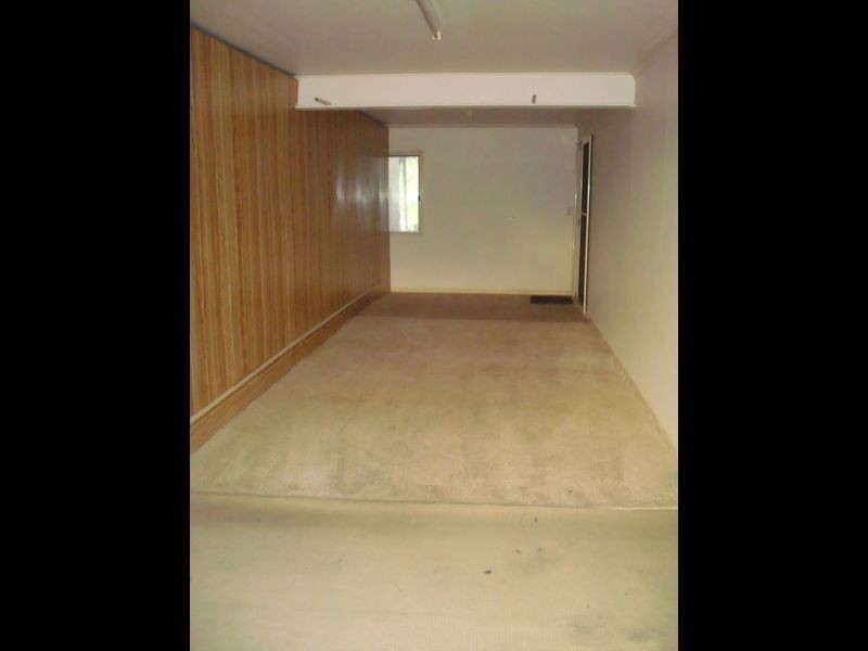 8 Windward Rise, Pacific Pines QLD 4211