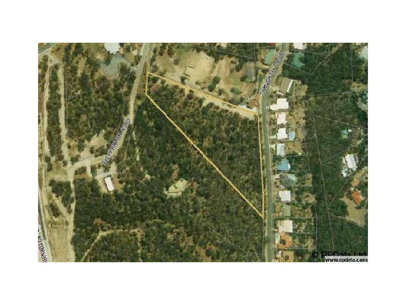 18-20 Shepparton Rd, Helensvale QLD 4212