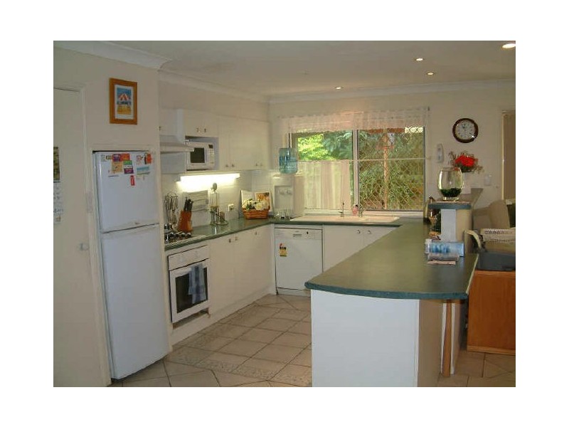 98 Pacific Pines Bvd, Pacific Pines QLD 4211