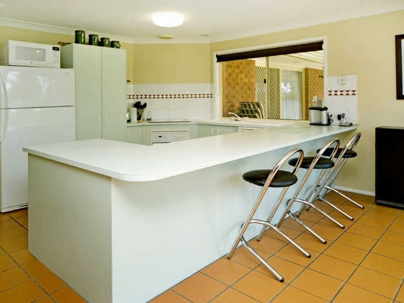 131 Mildura Dr, Helensvale QLD 4212