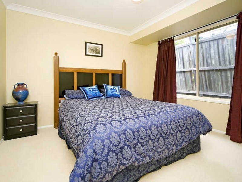 131 Mildura Dr, Helensvale QLD 4212