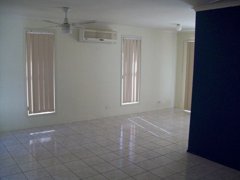 103 Universal Street, Oxenford QLD 4210