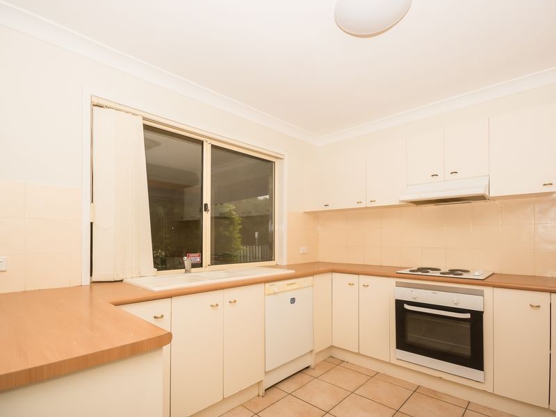 57 Galapagos Way, Pacific Pines QLD 4211