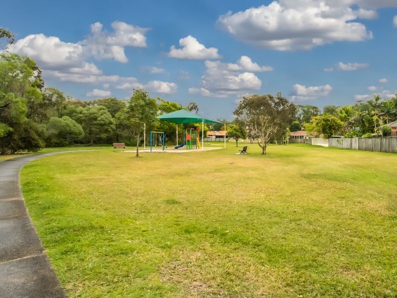 57 Galapagos Way, Pacific Pines QLD 4211