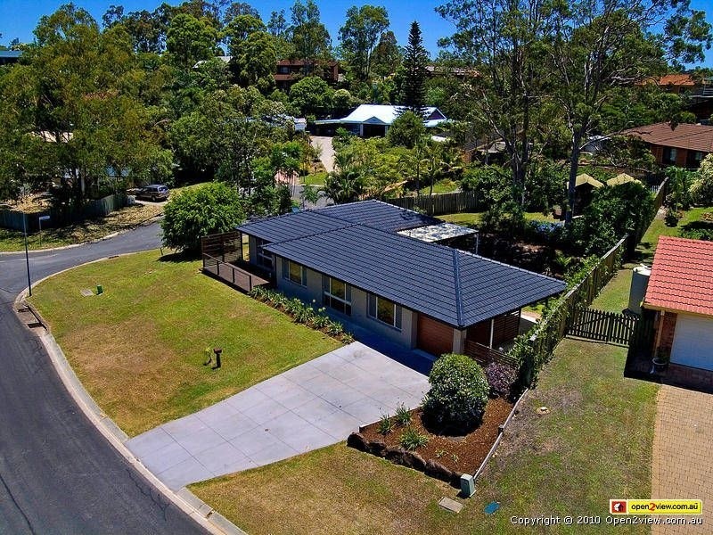 28 Armidale Cr, Helensvale QLD 4212