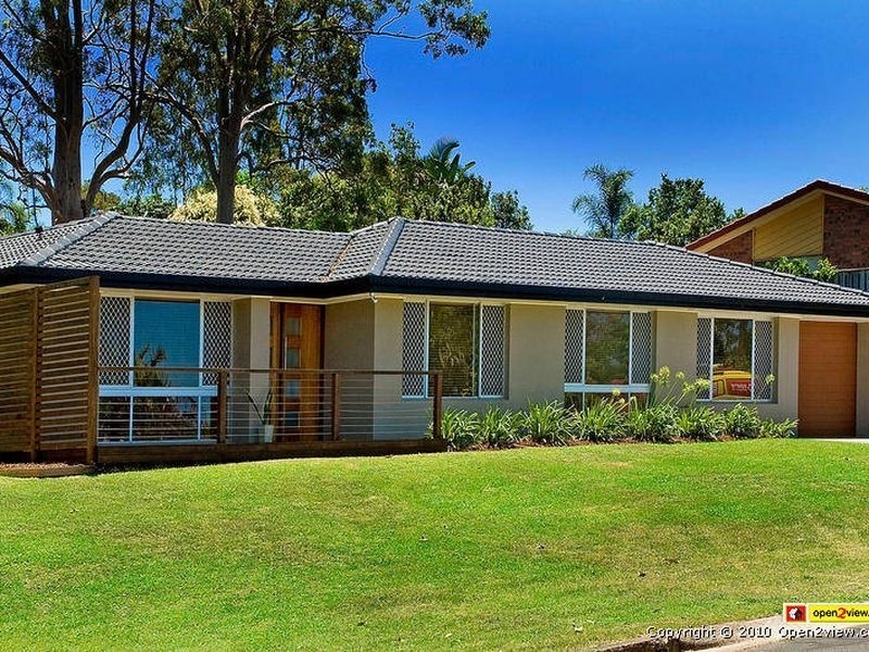 28 Armidale Cr, Helensvale QLD 4212