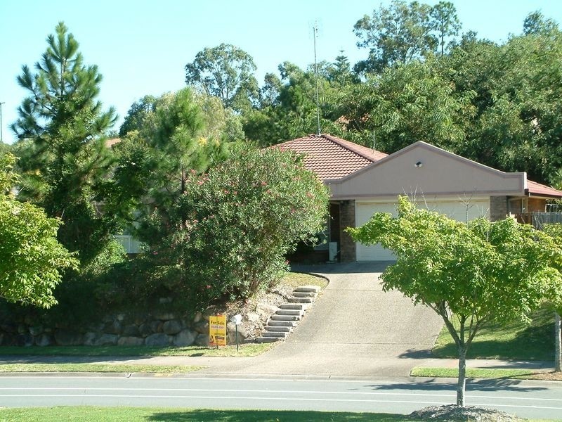 105 Pacific Pines Blvd, Pacific Pines QLD 4211