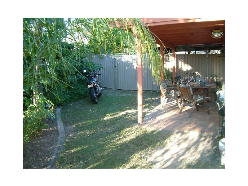 2/7 Illusion Court, Oxenford QLD 4210