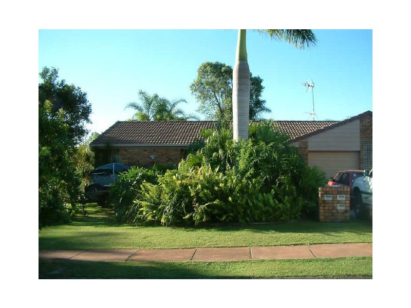 2/7 Illusion Court, Oxenford QLD 4210