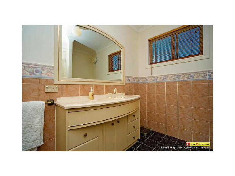 43 Arlene Park Tce, Monterey Keys QLD 4212