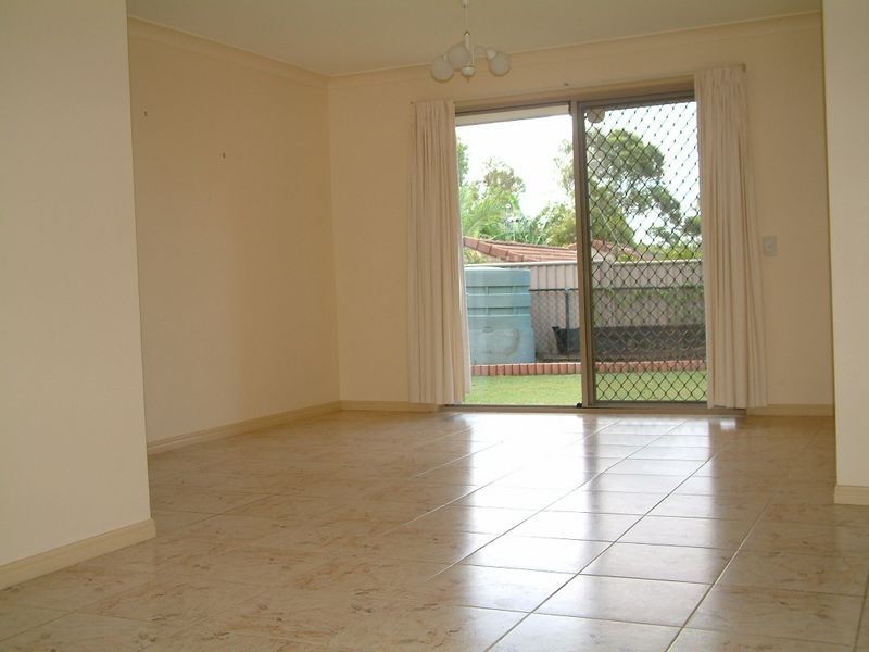 17 Western Way, Oxenford QLD 4210