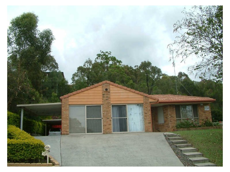17 Western Way, Oxenford QLD 4210