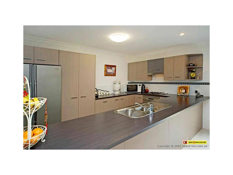 12 Bahkeeta Street, Oxenford QLD 4210