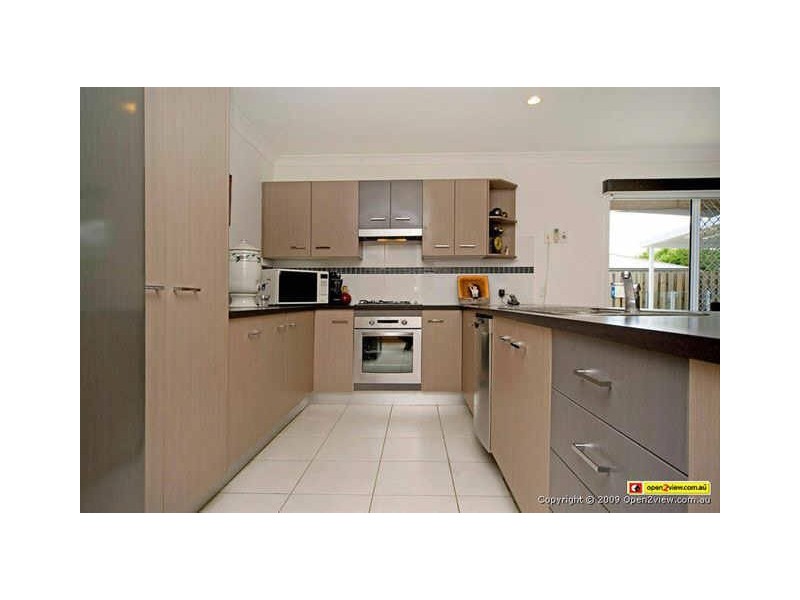 12 Bahkeeta Street, Oxenford QLD 4210