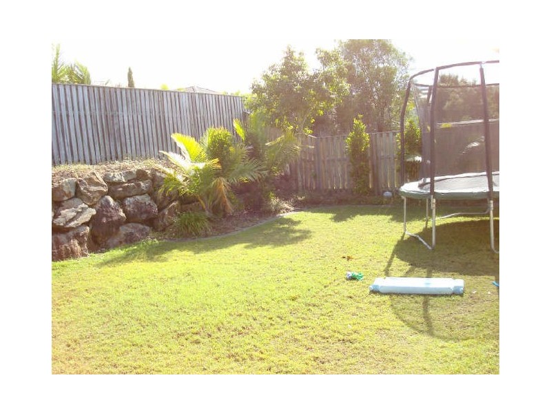 22 Molokai Crescent, Pacific Pines QLD 4211