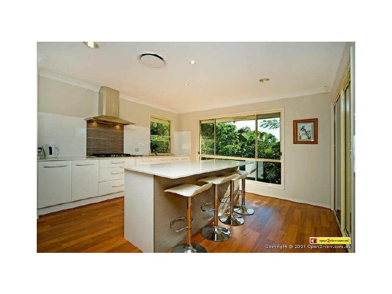 7 Highvale Drive, Helensvale QLD 4212