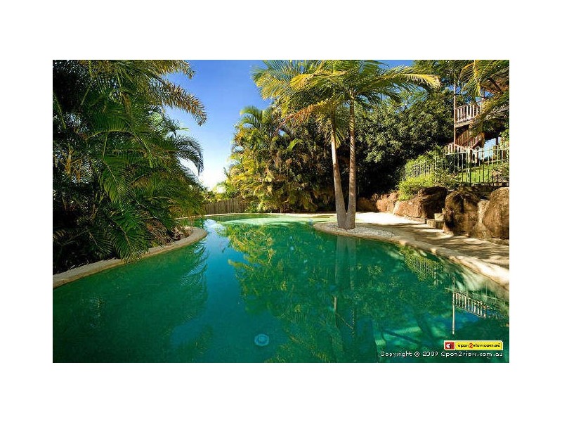 7 Highvale Drive, Helensvale QLD 4212