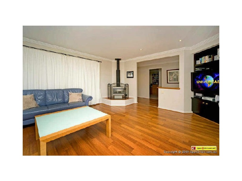 7 Highvale Drive, Helensvale QLD 4212