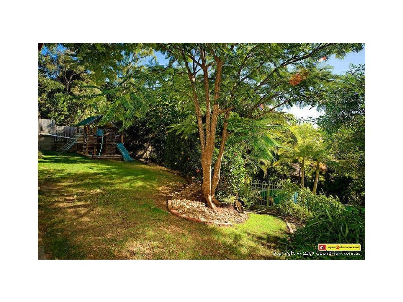 7 Highvale Drive, Helensvale QLD 4212