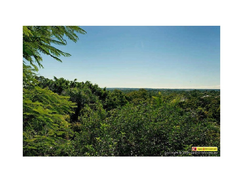 7 Highvale Drive, Helensvale QLD 4212