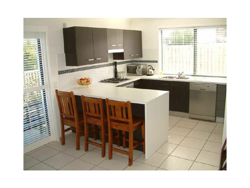 15 Bahketta Street, Oxenford QLD 4210