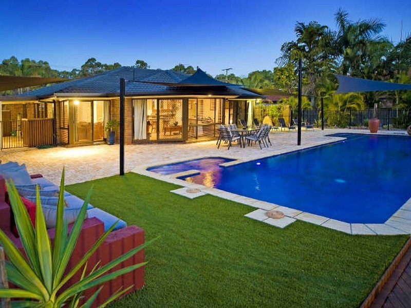 36 Riverdowns Crescent River Downs, Helensvale QLD 4212