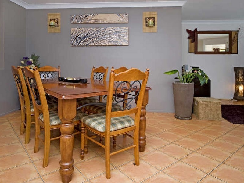 36 Riverdowns Crescent River Downs, Helensvale QLD 4212