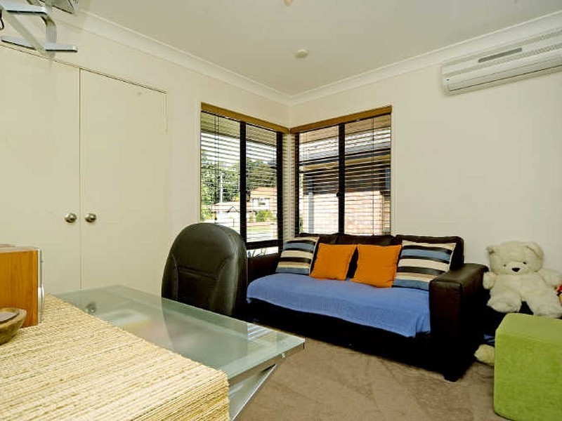 36 Riverdowns Crescent River Downs, Helensvale QLD 4212