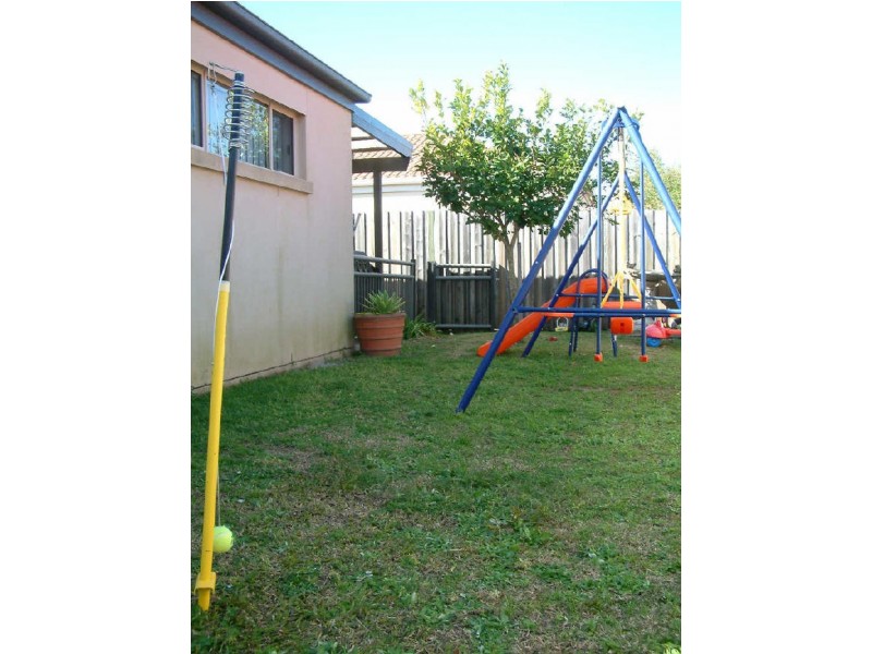 73 Marble Arch Place, Arundel QLD 4214