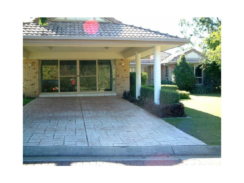 32 Boreen Ct, Helensvale QLD 4212