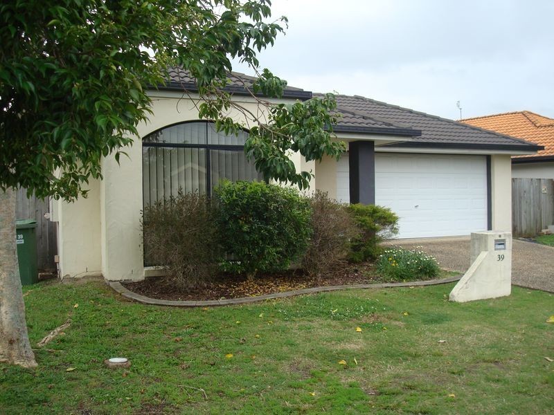 39 Serafina Drive, Helensvale QLD 4212