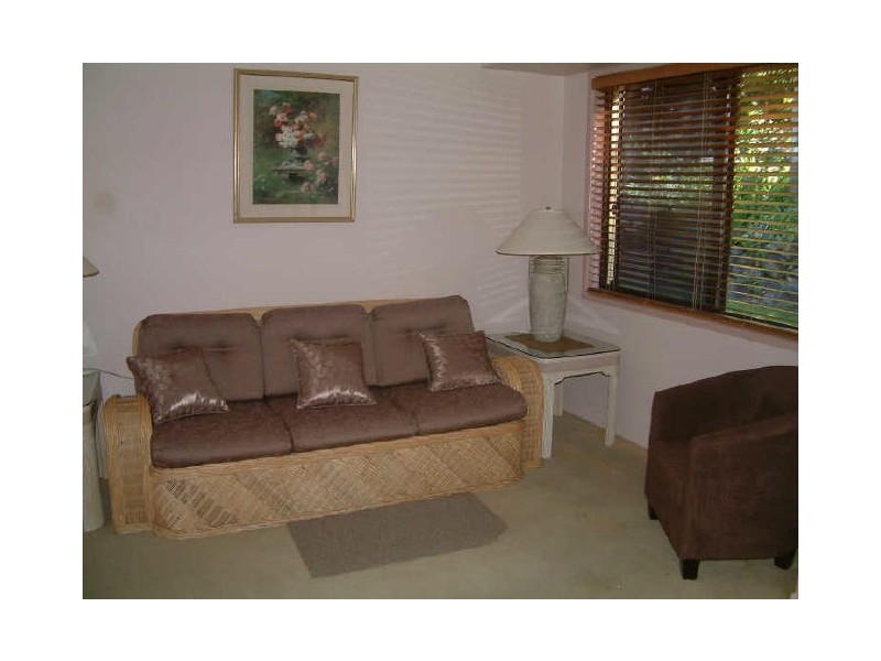 13 Armidale Cr, Helensvale QLD 4212