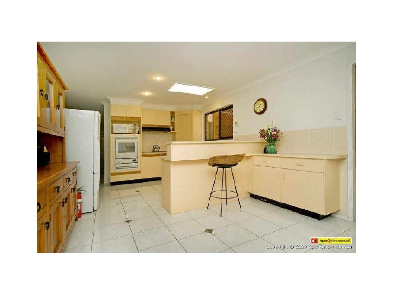25 Hammond Drive, Gaven QLD 4211