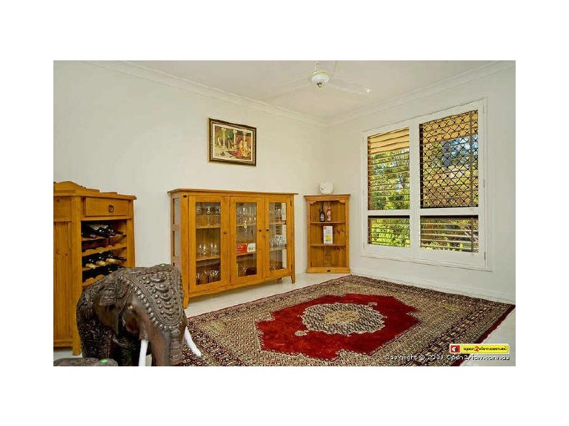 25 Hammond Drive, Gaven QLD 4211