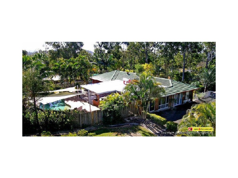 25 Hammond Drive, Gaven QLD 4211