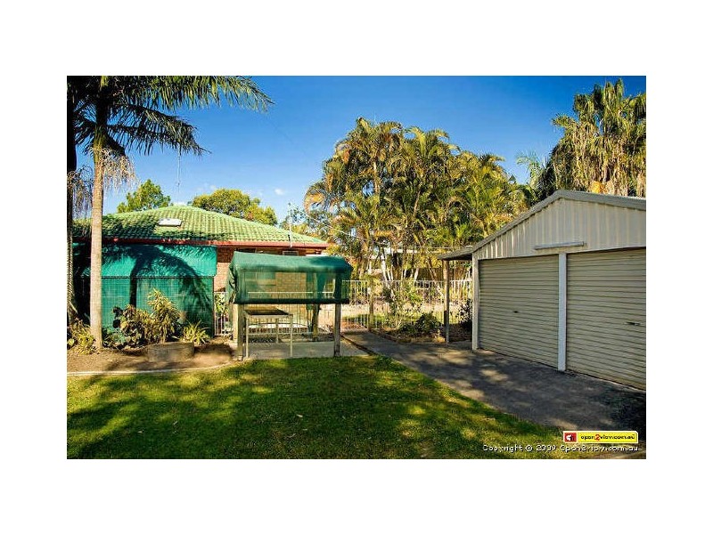25 Hammond Drive, Gaven QLD 4211