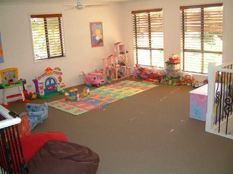 23 Corringle Close, Helensvale QLD 4212
