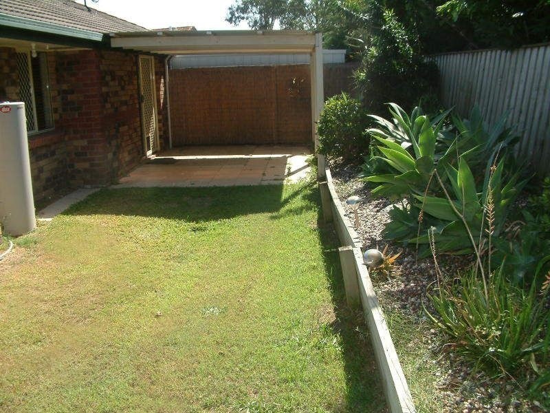 16 Plimsoll Place, Helensvale QLD 4212