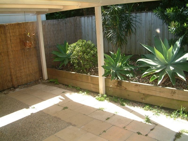 16 Plimsoll Place, Helensvale QLD 4212