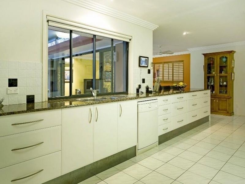 5 Warrego Way River Downs, Helensvale QLD 4212